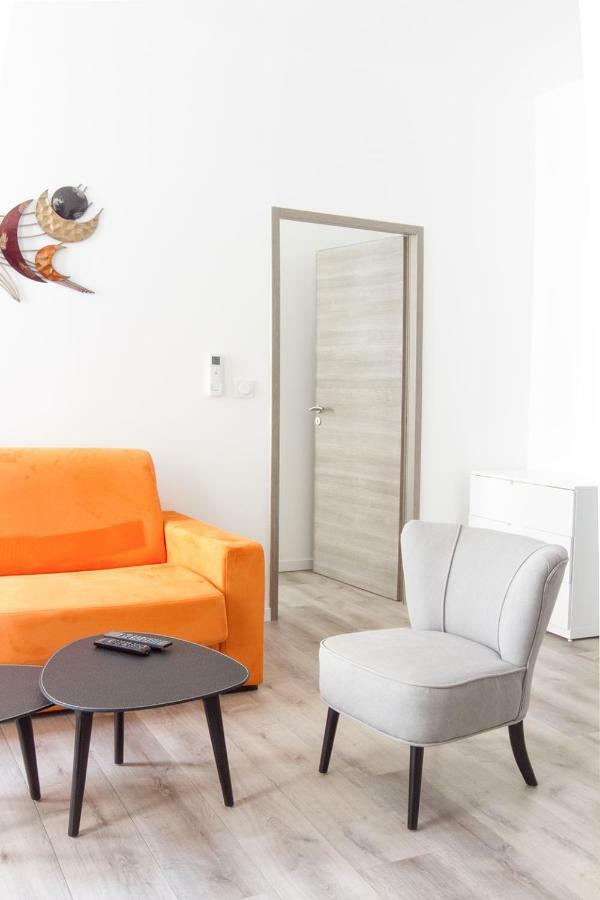 Aux Iles D'Or Apartment Hyeres Exterior photo